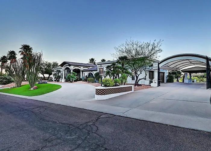 Spectacular 5 Bdrm Wpool And Views