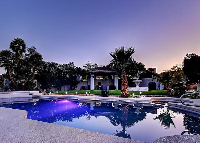 Spectacular 5 Bdrm Wpool And Views